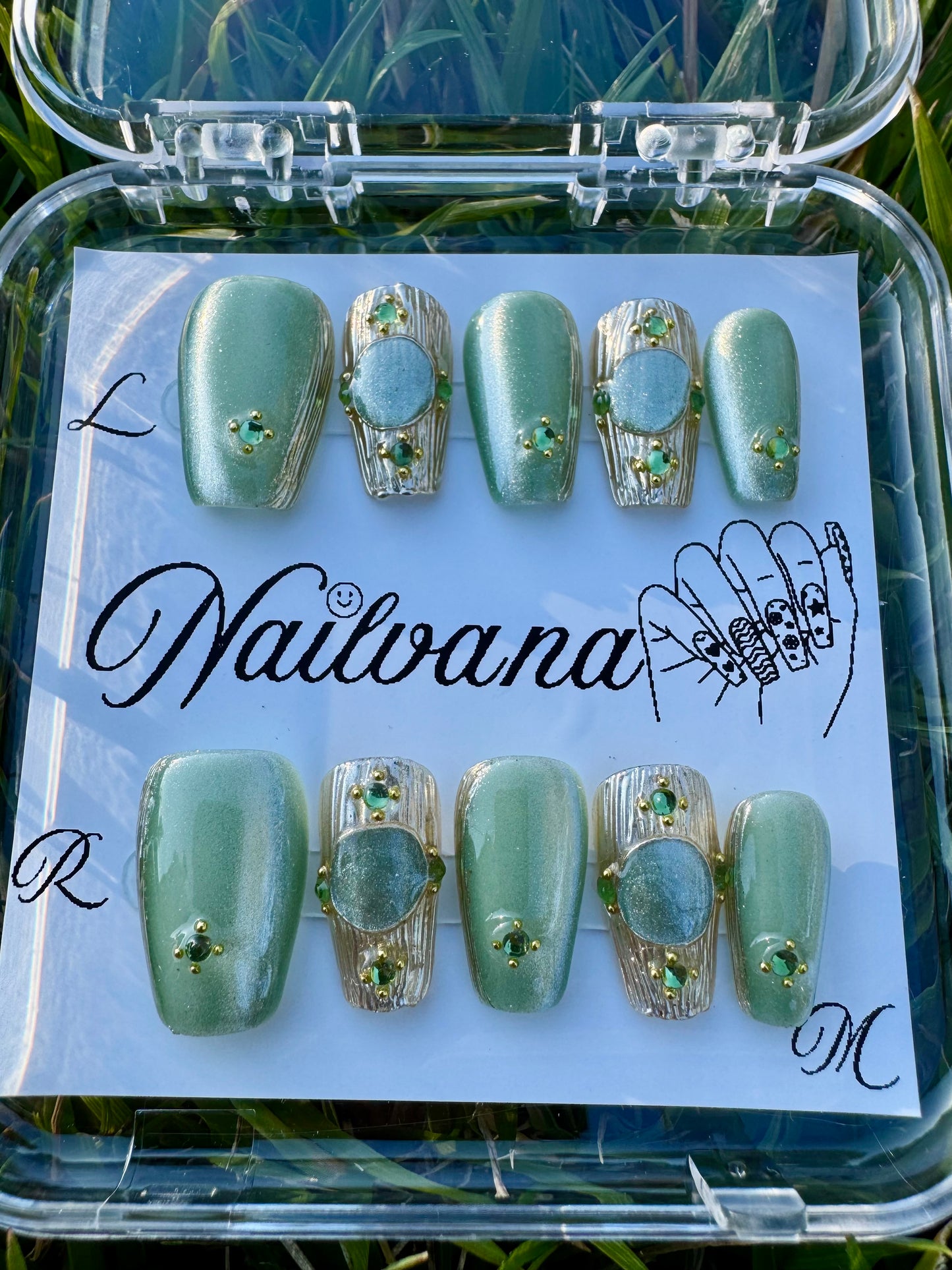 Elegant Green and Gold Emerald